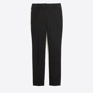 NWT Slim Crop Ruby pant in NAVY stretch twill